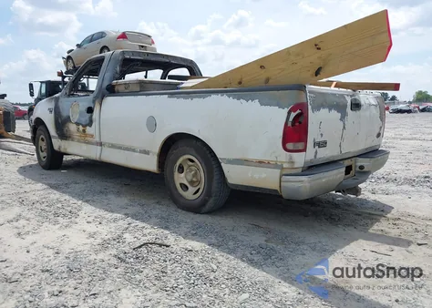 2002 Ford F-150 Xl/Xlt z USA, uszkodzony, nr VIN 1FTRF17W52KA54827